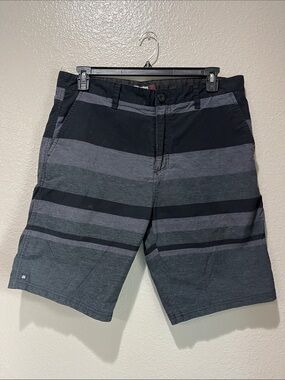 Micros Mens Casual Lightweight Flat Gray Black Front Shorts Striped Sz 36 Casual